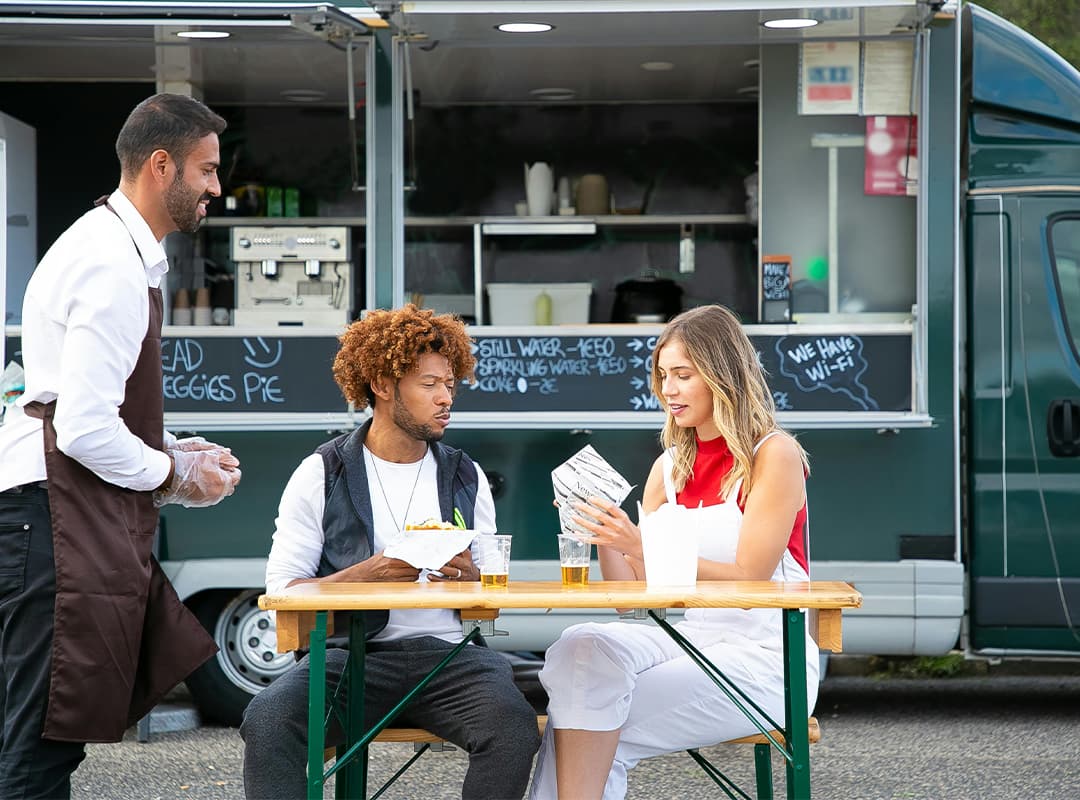 Gourmet Food Trucks: Revolutionizing Street Food with Style